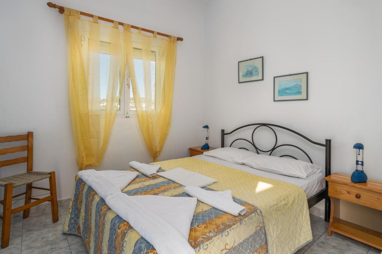 Soulis Studios Adamantas  Luaran gambar